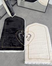 siyah kırık beyaz süngerli kalpli çift seccadesi çantalı tavşan tüyü dokulu 6