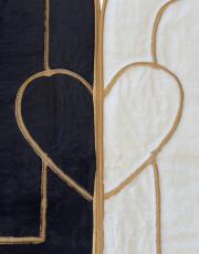 siyah beyaz süngerli kalpli çift seccadesi çantalı tavşan tüyü dokulu 3