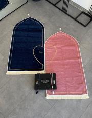 lacivert-pudra isme özel kalpli seccade seti üçgen biyeli