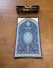 lacivert ortopedik seccade etnik desenli