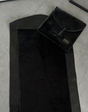 siyah çantalı diz ağırtmayan peluş seccade - 2 4