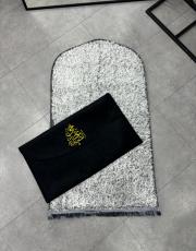 siyah seccade çantası ( hayyal es salah yazılı )