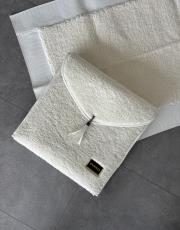 beyaz çantalı seccade deri kenarlı 3