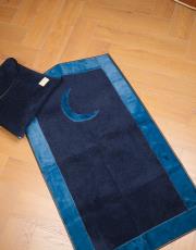 lacivert hilal desenli kabarık peluş seccade 3