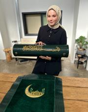 zümrüt yeşili çantalı süper lüks seccade - 2 ( isme özel ) 6