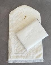 beyaz ortopedik yastıklı diz ağrısına özel seccade