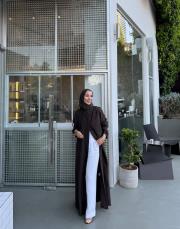 acı kahve tensel fular detaylı abaya 11
