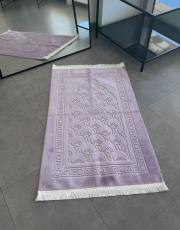 lila deri astarlı baskılı peluş lüks seccade 3