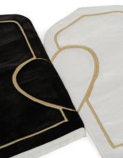 siyah beyaz peluş kumaşlı ve süngerli kalpli çift seccadesi çantalı  süngerli 8